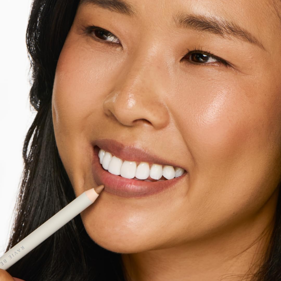 Soft Definition™ Longwear Lip Liner – Smudge-Resistant, Waterproof Precision Pencil for Effortless Shaping – Vegan & Cruelty-Free All-Day Wear Lip Definition (Almond)