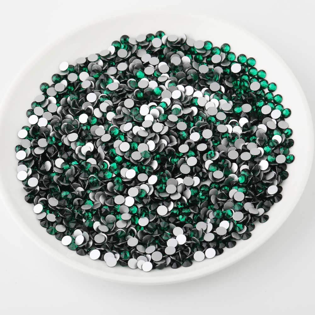 beadsland Flat Back Crystal Rhinestones Round Gems, Emerald (3.8-4.0mm) SS16/1440pcs