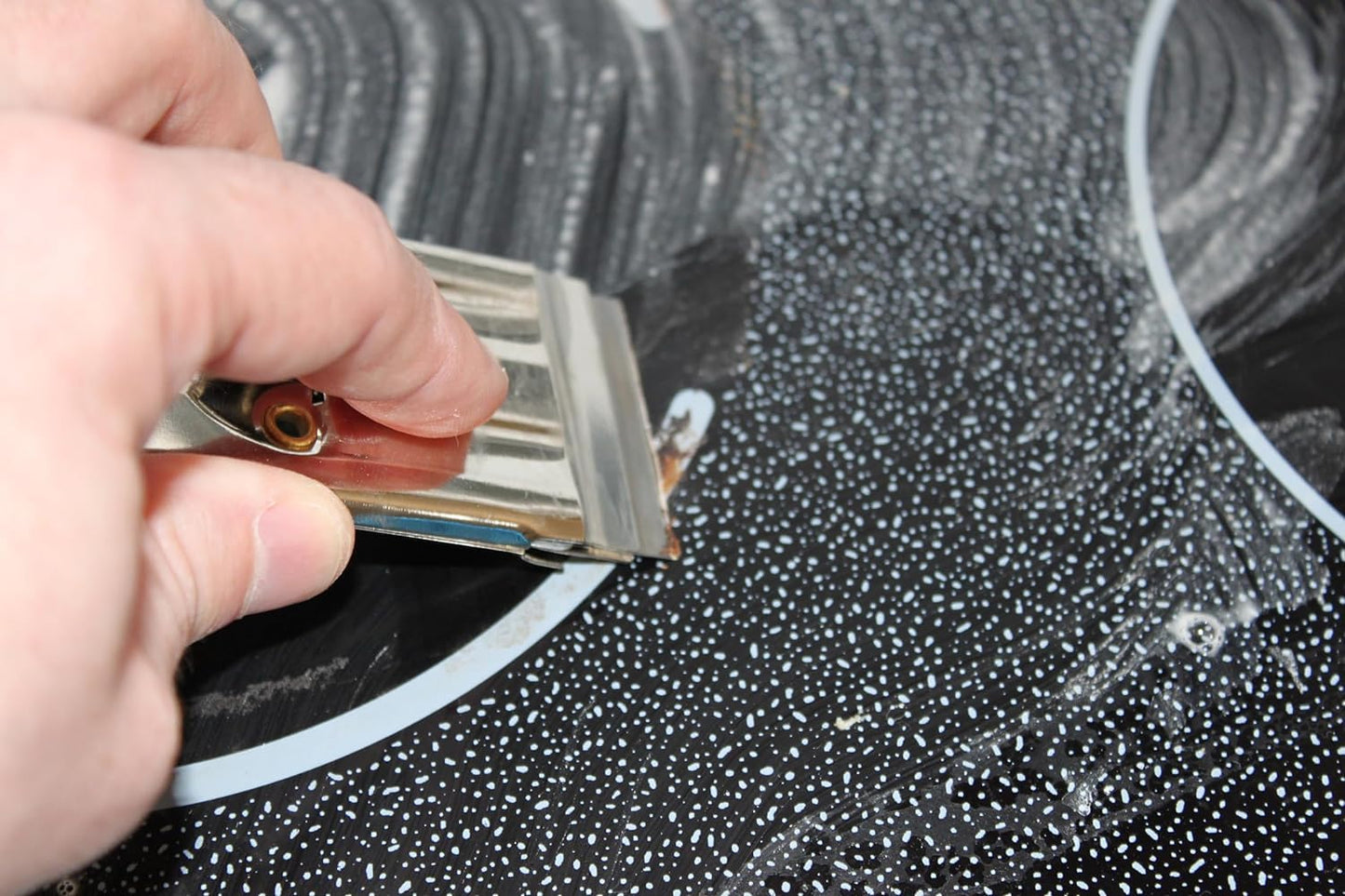 Single Edge Razor Blades - Two 10 Packs - 20 Blades - Heavy Duty SK5 Steel Utility Razor Blade Replacement in Convenient Storage Box