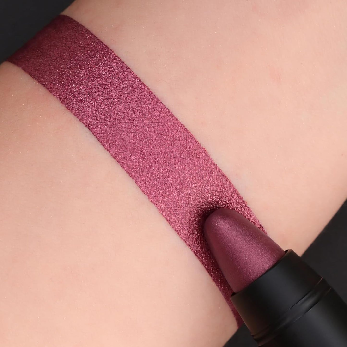 FOCALLURE Ultra Chic Metallic Lipstick,Rich Vitamin E Lip Crayon,Lightweight Shinning Color without Drying or Fading,Long Lasting Lips Makeup,#30 Flame