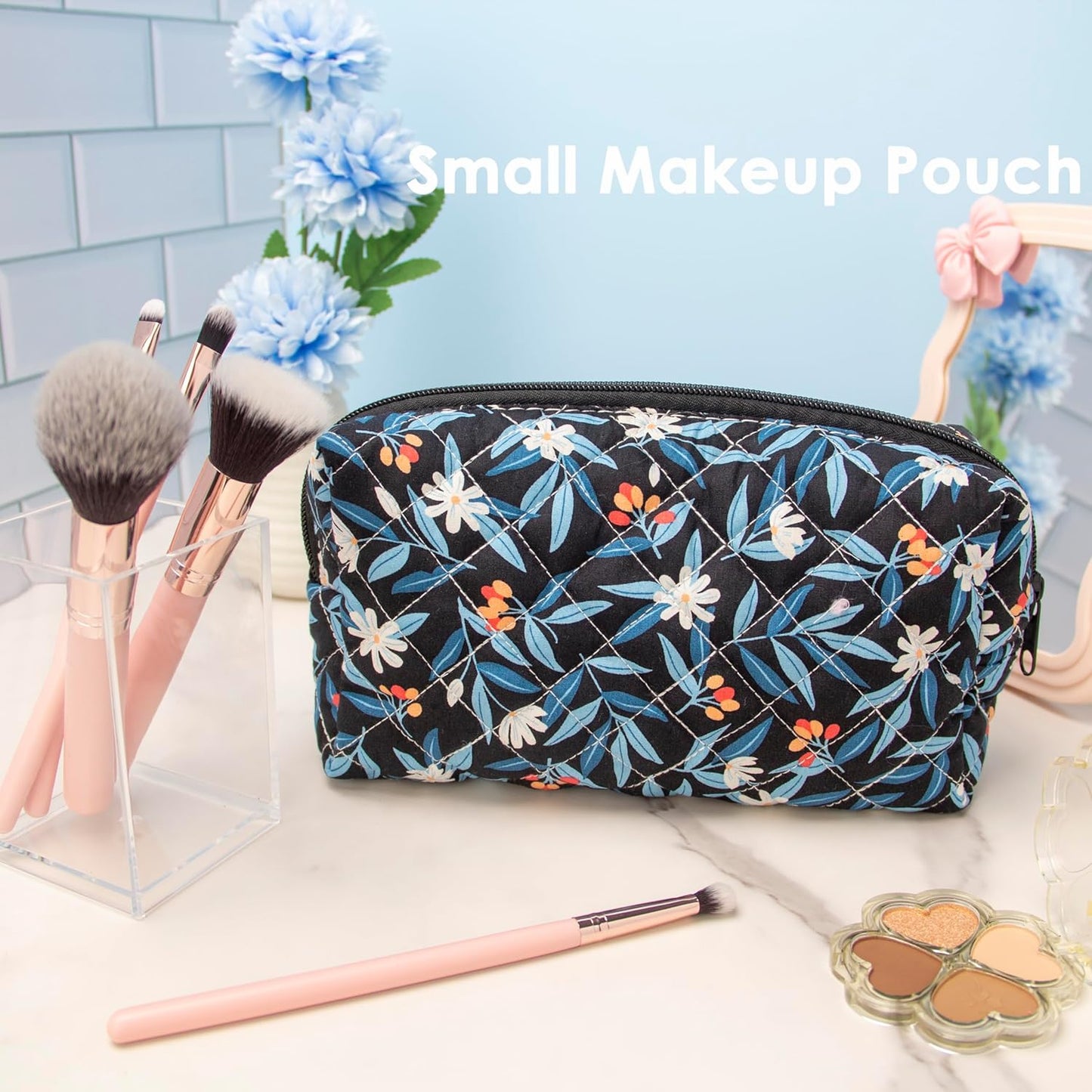 PAZIMIIK Vintage Quilted Makeup Bag Cosmetic Pouch for Brushes Pencils and Travel Make Up Accessories for Women and Girls,Leaf Black