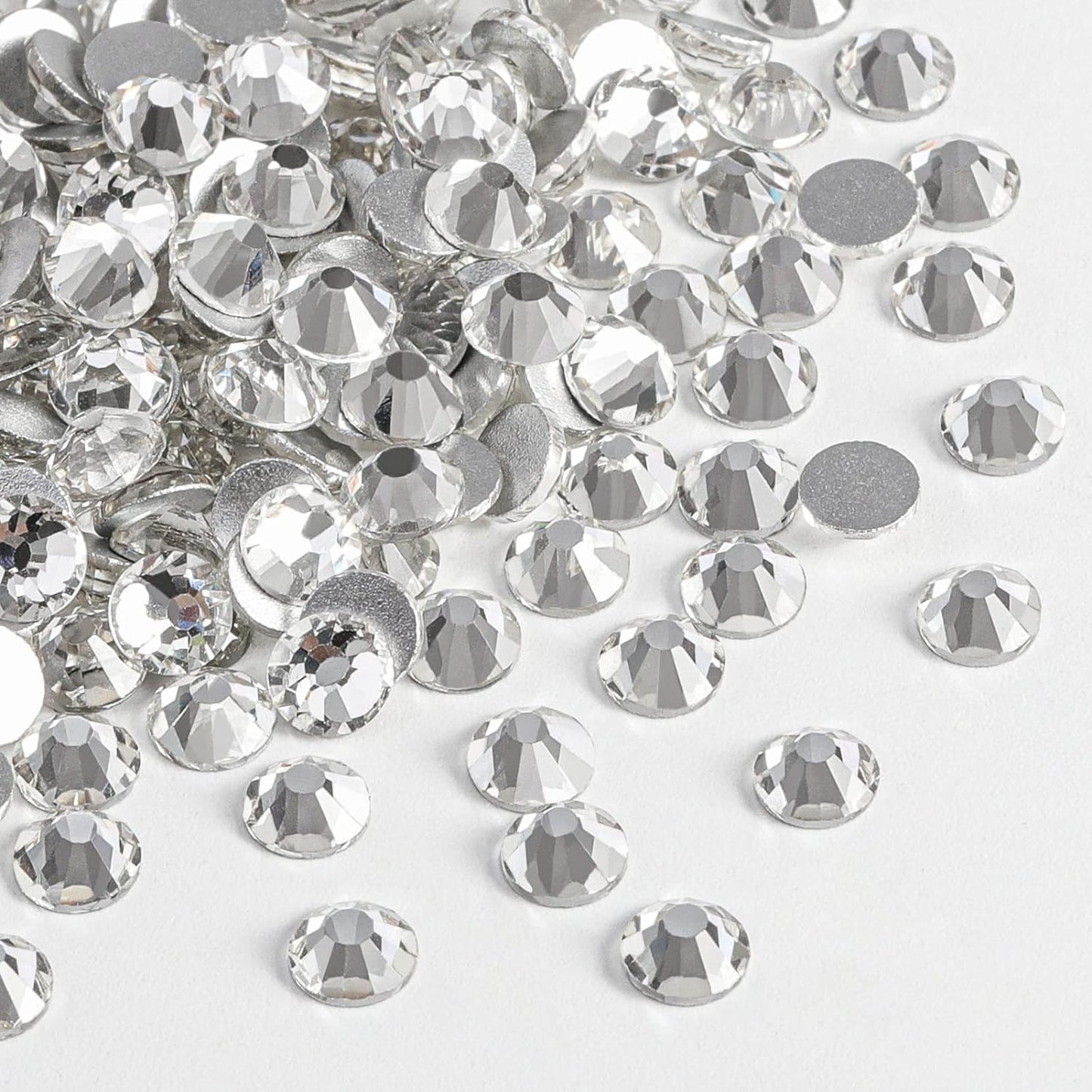 Beadsland 2880pcs Flat Back Crystal Rhinestones Round Gems for Nail Art and Craft Glue Fix, Crystal,SS4,1.5-1.7mm